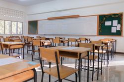 Modificări în anul școlar 2025-2026: Ce schimbări apar pentru elevi și profesori Modificări în anul școlar 2025-2026: Ce schimbări apar pentru elevi și profesori